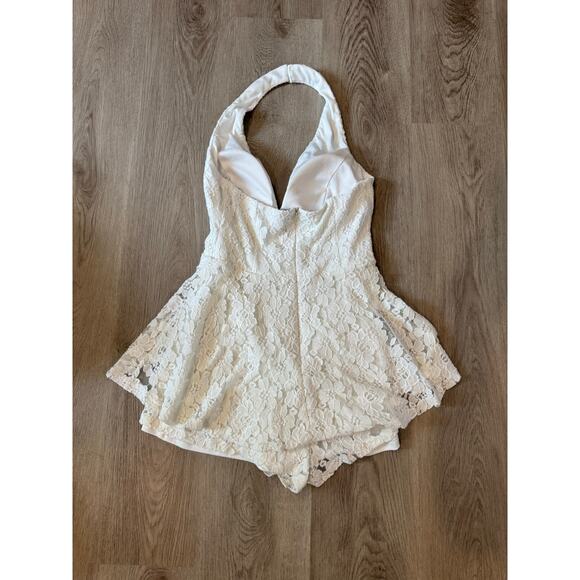 Lulus Women's Sweet Keep Lace Halter Skort Romper Floral V-Neck White Size Small - Picture 6 of 6